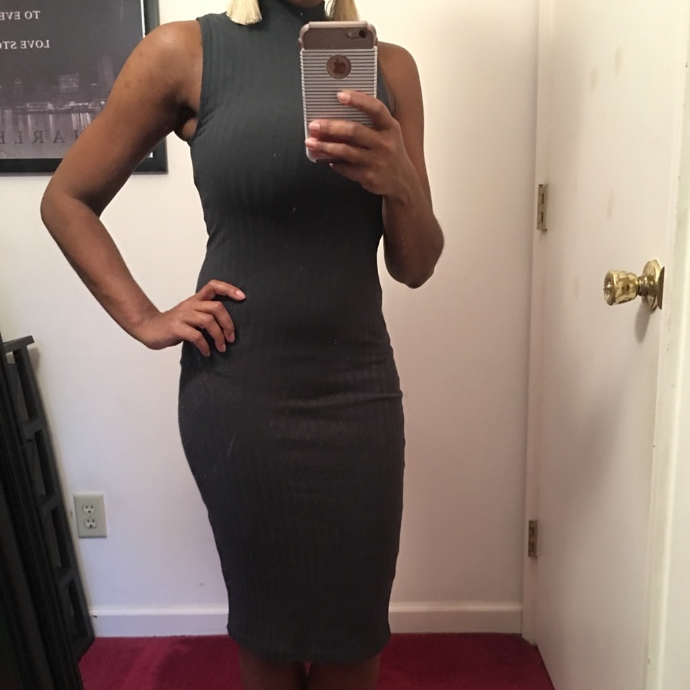 Forever 21 Grey Midi Dress